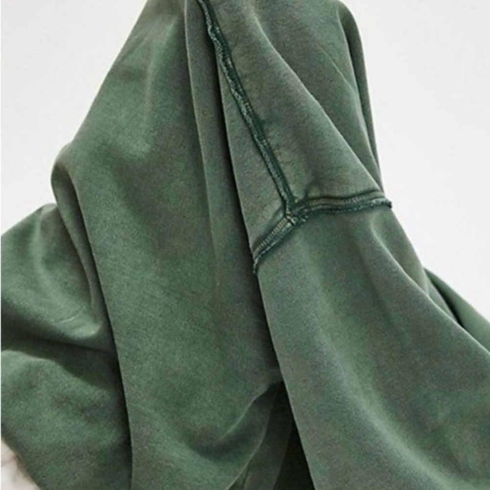 Free People We The Free Bubble Up Pullover. NWOT. Emerald spell - Picture 3 of 4